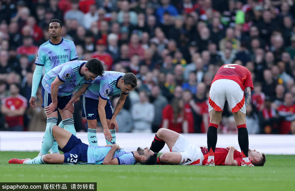 英超-B费任意球破门赖斯建功 曼联1-1阿森纳结束连败